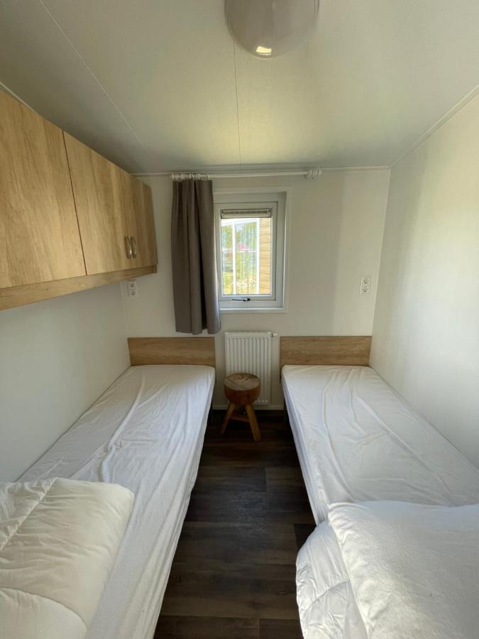 Camping De Duinhoeve Chalet Zeeland Not For Companies Burgh-Haamstede Exterior foto